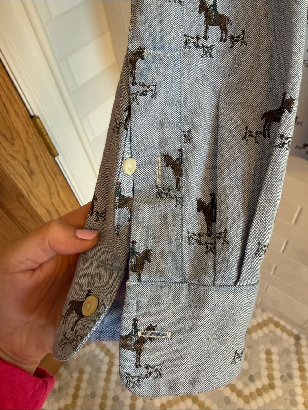 Ralph Lauren Light Blue Horse-Print Button-Down Shirt Size Medium - Picture 6 of 12